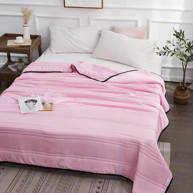 AeroLayer™ Thin Summer Quilt