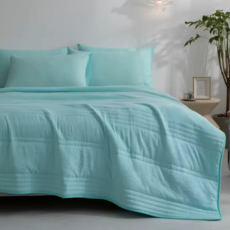 AeroLayer™ Thin Summer Quilt