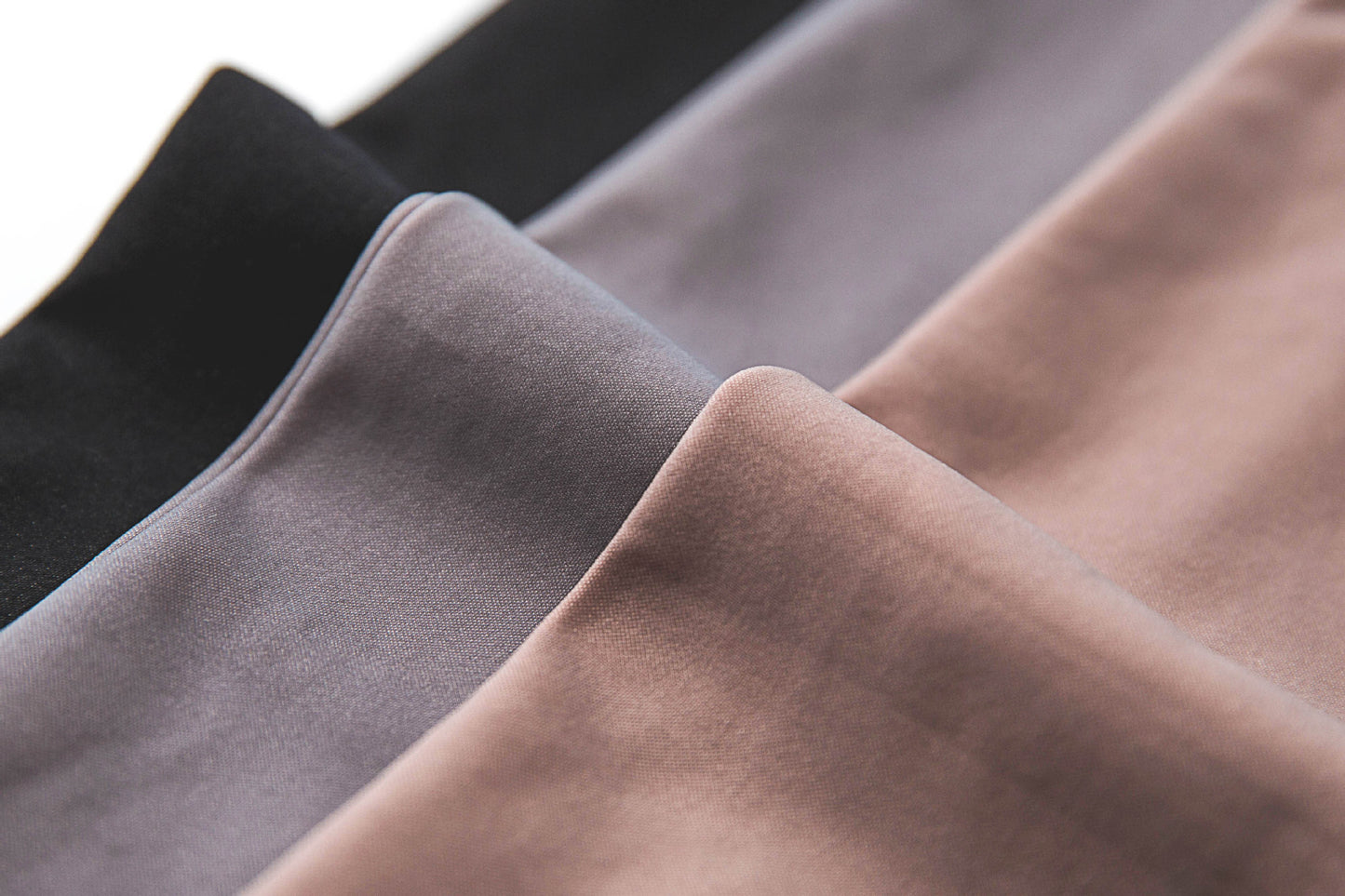 FrostGlow™ Sheer Shaping Pantyhose